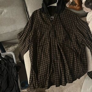 Lightweight with hood